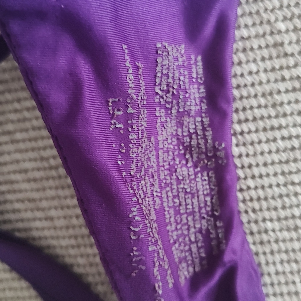 Bombshell Bra 34c - image 3